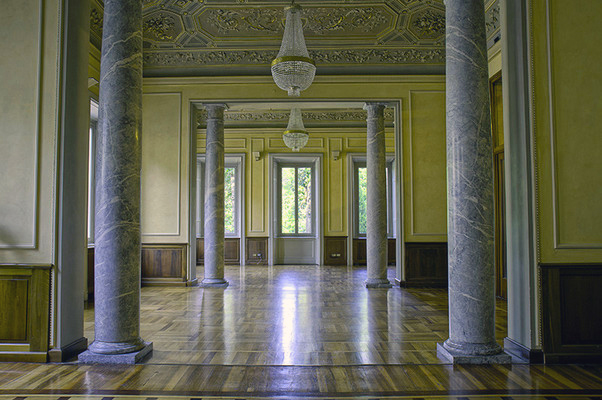 Palazzo Bovara, interno