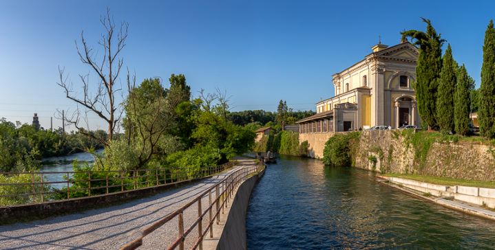 Naviglio Martesana: Santuario di DIvina Maternità di Concesa