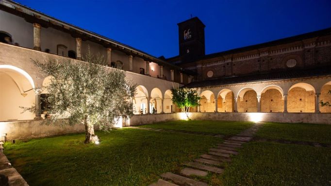 Abbazia di Mirasole, chiostro