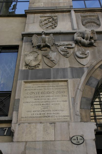 Loggia degli Osii: lapide commemorativa