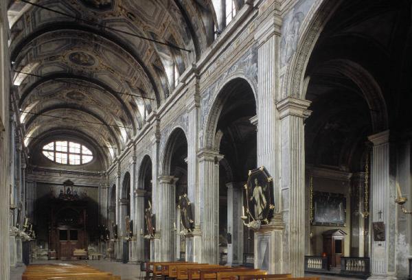 Santa Maria della Passione - navata sinistra